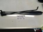 Peugeot 107 1.0 B 5drs 2009 2500072  Ruitenwisserarm voor