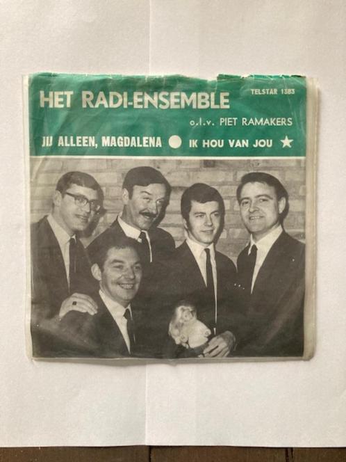 Het Radi-Ensemble vinyl singel - Jij alleen, Magdalena, Cd's en Dvd's, Vinyl | Nederlandstalig, Gebruikt, Levenslied of Smartlap