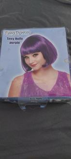 Zo goed als nieuwe paarse pruik, Ophalen, Zo goed als nieuw, Carnaval, Accessoires