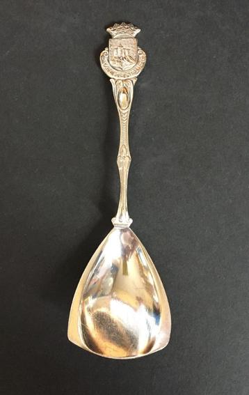 Vintage 60’s verzilverd souvenir suikerlepel ‘Valkenburg’ beschikbaar voor biedingen