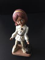 Vintage Terracotta Meisje Beeldje 20cm Hoog 9,5cm Breed, Verzamelen, Beelden en Beeldjes, Ophalen of Verzenden