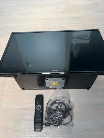 32inch phillips tv beschikbaar voor biedingen