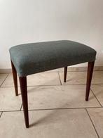 Hocker / Voetenbankje / Kruk, Ophalen
