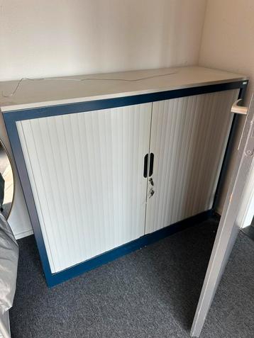 Archief roldeurkast 125x45x102cm LxBxH beschikbaar voor biedingen