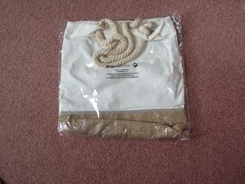 Rene Furterer offwhite linnen strandtas met touwhengsels beschikbaar voor biedingen