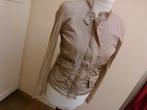 Beige kort jasje TURNOVER, maat S 36 vintage, Kleding | Dames, Jasjes, Kostuums en Pakken, Beige, Zo goed als nieuw, Jasje, Maat 36 (S)