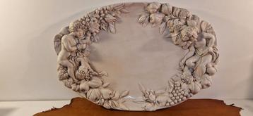 Italiaanse klassieke Putti schaal beschikbaar voor biedingen