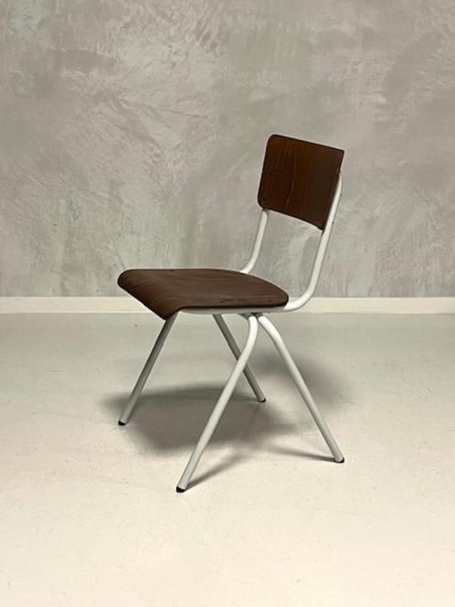 Retro eettafelstoel nieuw V frame eetkamerstoel schoolstoel, Huis en Inrichting, Stoelen, Nieuw, Vijf, Zes of meer stoelen, Hout