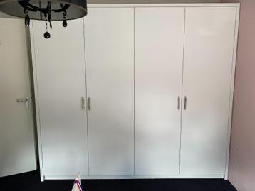 kledingkasten | kleren kast | kasten op maat | maatkasten beschikbaar voor biedingen