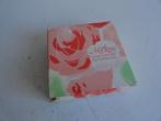 Yves Rocher zeep Milrose, 100 gram, nieuw, vintage, zeldzaam, Sieraden, Tassen en Uiterlijk, Uiterlijk | Parfum, Ophalen of Verzenden
