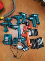 Makita Accuboormachines - 15 Accu's, 2 Laders, Doe-het-zelf en Verbouw, Gereedschap | Boormachines, Ophalen of Verzenden, Gebruikt