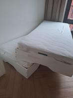 Dubbel Bed van Twee Eenpersoonsbedden, Huis en Inrichting, Slaapkamer | Bedden, Overige materialen, Crème, 90 cm, Zo goed als nieuw