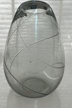 Copier Leerdam Vintage Glazen Vaas met een mooie swirl erin, Ophalen of Verzenden