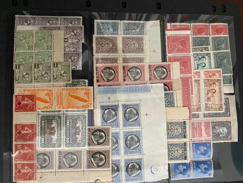 Pracht partij ruim 750 zegels in veldeelm blokjes POSTFRIS, Postzegels en Munten, Postzegels | Volle albums en Verzamelingen, Buitenland