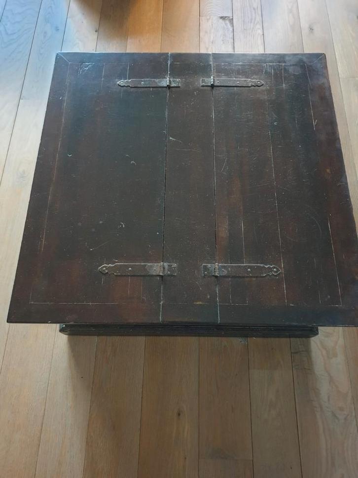 Koloniale Salontafel met Opbergruimte, Antiek en Kunst, Antiek | Meubels | Tafels, Ophalen