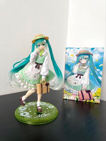 Hatsune Miku spring/summer country figuurtje met doos beschikbaar voor biedingen