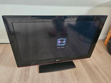 LG 32LD350 televisie beschikbaar voor biedingen