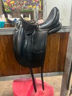 Devoucoux makila harmonie s dressuurzadel, Dieren en Toebehoren, Paarden en Pony's | Zadels, Verzenden, Zo goed als nieuw, Dressuur