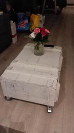 Unieke houten kist als salontafel, Huis en Inrichting, Tafels | Salontafels, Ophalen, Gebruikt, 50 tot 100 cm, 50 tot 100 cm