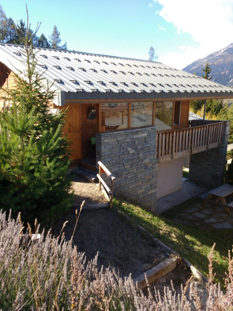 Winter en Zomer vakantiewoning  La Norma, Dorp, 2 slaapkamers, In bos, Chalet, Bungalow of Caravan