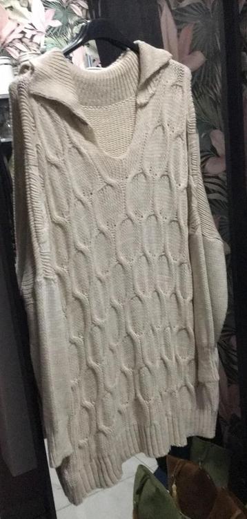 Nieuwe 1 maat grote maat dames trui lang gebreid creme beige beschikbaar voor biedingen