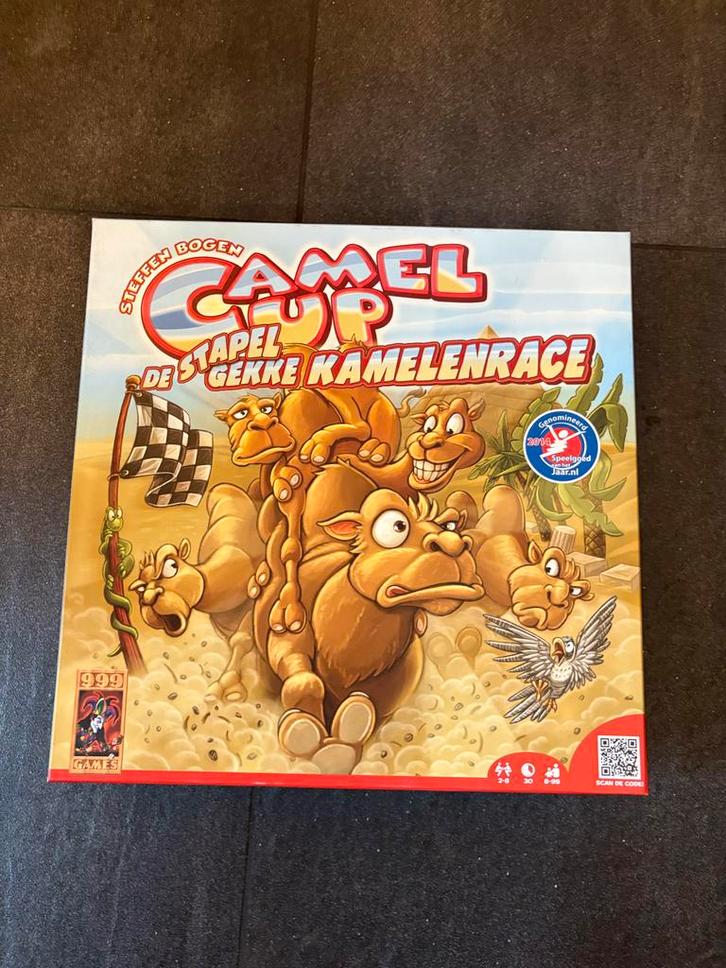 Camel Up - De Stapel Gekke Kamelenrace, Hobby en Vrije tijd, Gezelschapsspellen | Bordspellen, Zo goed als nieuw, Een of twee spelers
