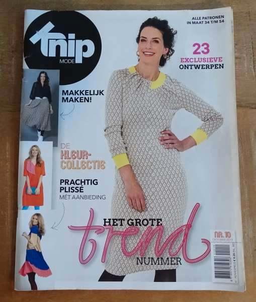 Knipmode nummer 10 oktober 2019 alle patronen maat 34/54 XL, Hobby en Vrije tijd, Kledingpatronen, Zo goed als nieuw, Vrouw, Knipmode