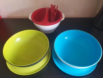 Tupperware allegra 2x 740ml en chocoladefondue beschikbaar voor biedingen