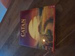 Catan basisspel nieuwe in verpakking, Hobby en Vrije tijd, Gezelschapsspellen | Bordspellen, Drie of vier spelers, Ophalen of Verzenden