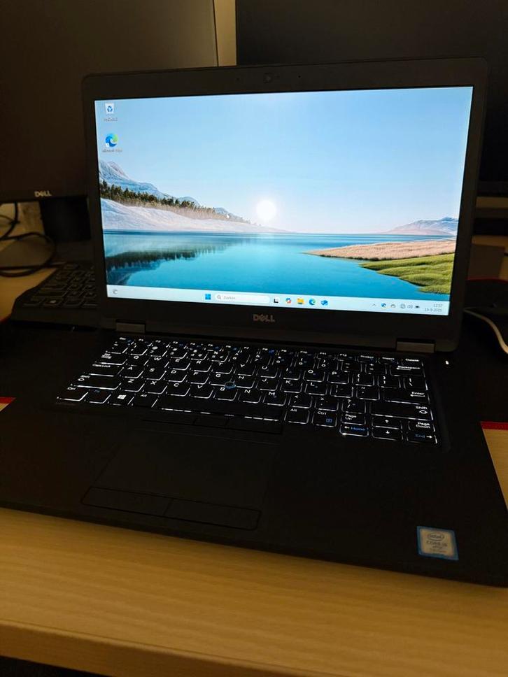 Dell Latitude 5480 windows 11 pro met adapter, Computers en Software, Windows Laptops, Zo goed als nieuw, 14 inch, 2 tot 3 Ghz