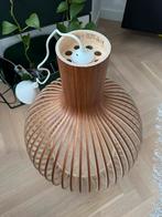 Secto Design | Octo 4240 | Walnoot, Huis en Inrichting, Lampen | Hanglampen, Ophalen, Zo goed als nieuw, Hout, 50 tot 75 cm