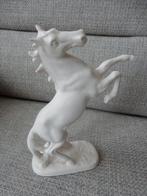 Flora Gouda steigerend Paard, Antiek en Kunst, Antiek | Keramiek en Aardewerk, Ophalen of Verzenden