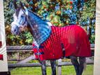 Nw:QHP deken Quick Dry Cooler Florence Burgundy 2x, Dieren en Toebehoren, Paarden en Pony's | Dekens en Dekjes, Ophalen of Verzenden