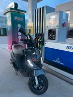 GESTOLEN!! zipp piagio 4 takt, Fietsen en Brommers, Scooters | Piaggio, Ophalen of Verzenden, Gebruikt, Overige modellen