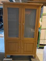 Eikenhouten kast, Ophalen