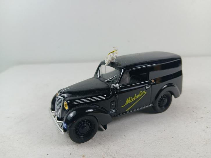 1/43 renault  fourgonnette  michelin, Hobby en Vrije tijd, Modelauto's | 1:43, Zo goed als nieuw, Auto, Overige merken, Ophalen of Verzenden