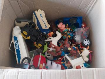 Mixed Toy Lot – Cars, Figures & Playsets beschikbaar voor biedingen