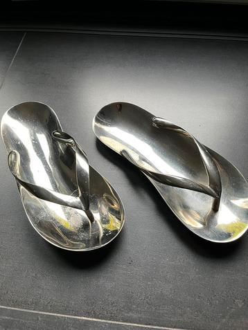 Aluminium vernikkelde slippers/ flip-flops - serveerschaal beschikbaar voor biedingen