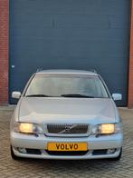 V70 2.5 Benzine. Van 1e eigenaar met origineel 85000 Km, 2500 cc, Zwart, Stoelverwarming, V70