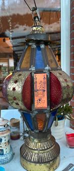 Antieke Oosterse Ramadan Lantaarn, Ophalen