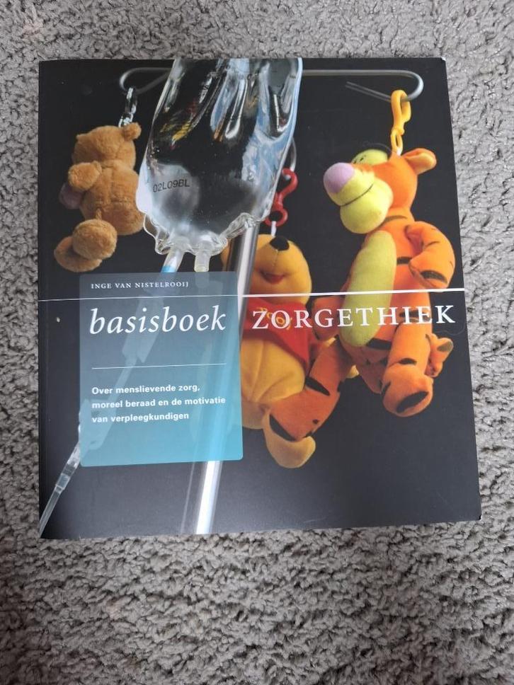 Basisboek Zorgethiek, Boeken, Studieboeken en Cursussen, Zo goed als nieuw, HBO, Beta, Ophalen of Verzenden