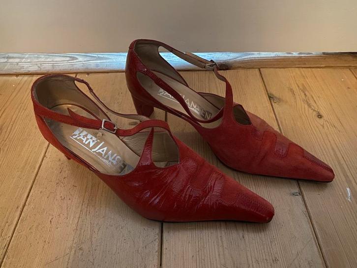 Elegante Rode Hakken - Jan Jansen maat 39, Kleding | Dames, Schoenen, Gedragen, Schoenen met hoge hakken, Rood, Ophalen of Verzenden