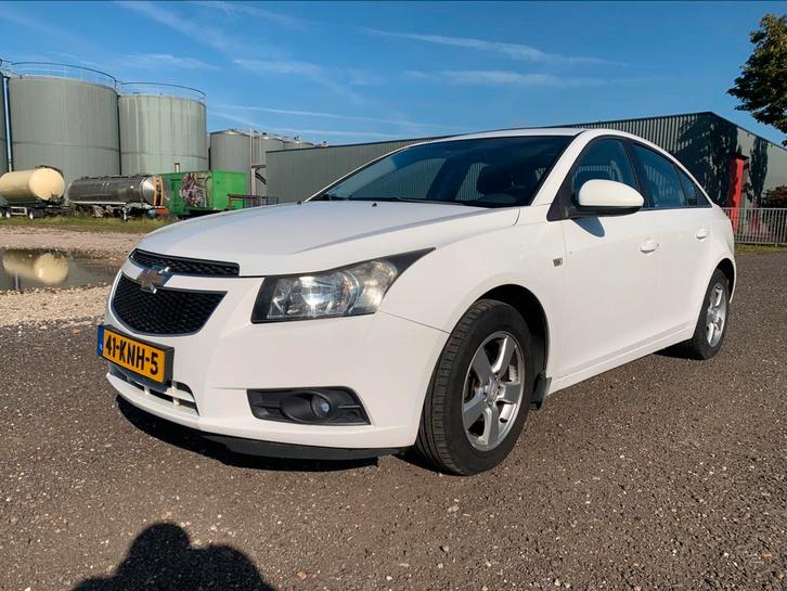 Chevrolet Cruze 1.8 AUT. APK okt 2026, clima, LMV, Auto's, Chevrolet, Bedrijf, Cruze, Benzine, D, Sedan, Automaat, Origineel Nederlands