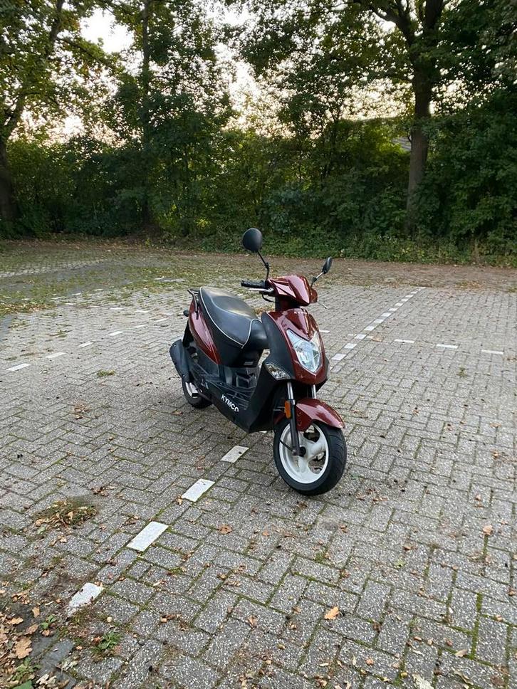 Kymco Agility 50 Brom, Fietsen en Brommers, Scooters | Kymco, Gebruikt, Overige modellen, Maximaal 45 km/u, Benzine, Ophalen of Verzenden