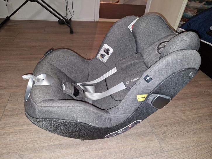 Cybex autostoel en maxicosi met basis, Kinderen en Baby's, Autostoeltjes, Gebruikt, Overige merken, Isofix, Ophalen