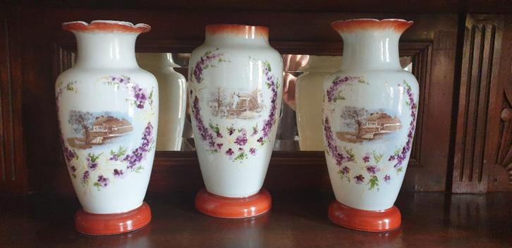 Kaststel opaline 3 delen beschilderd, Antiek en Kunst, Antiek | Vazen, Ophalen of Verzenden