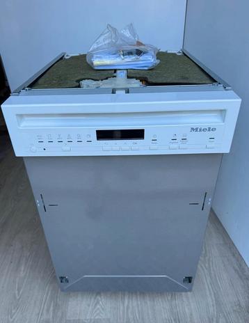 Miele inbouw vaatwasser 1,5 jaar oud. beschikbaar voor biedingen
