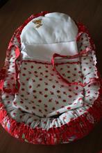 poppenkleertjes  nestje, Ophalen of Verzenden, Nieuw, Babypop