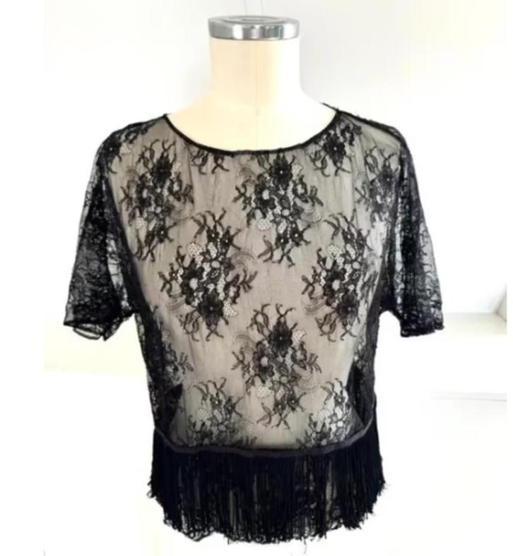 Beeldige kanten top blouse van MAJE mt 36 CHCS, Kleding | Dames, Blouses en Tunieken, Zo goed als nieuw, Maat 36 (S), Zwart, Ophalen of Verzenden