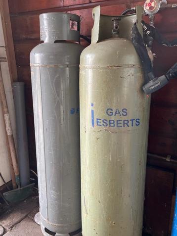Gasflessen  beschikbaar voor biedingen